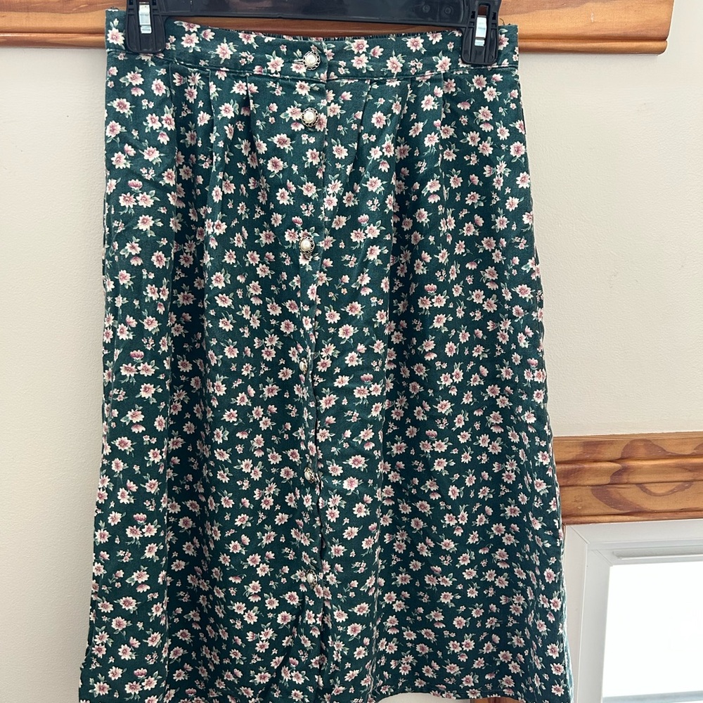 Vintage Floral Green Skirt